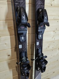 LYŽE ELAN PRIMETIME 22 BLACK TI 165CM --MODEL 2026--